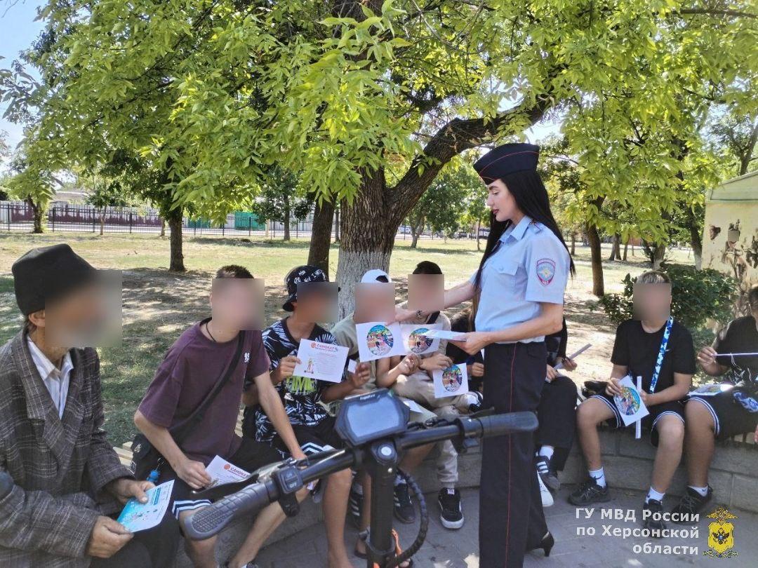 В Херсонской области полицейские организовали профилактические патрули в г. Геническе.