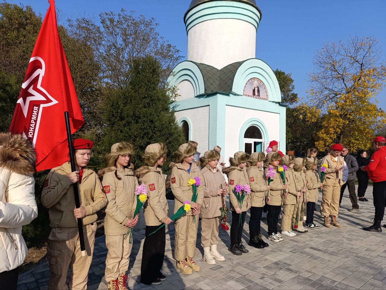 💐 В Геническе отметили День освобождения города от немецко-фашистских захватчиков.