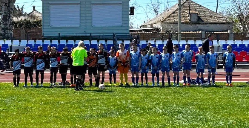 ⚽️ В Геническе состоялся футбольный матч Открытого первенства Республики Крым.