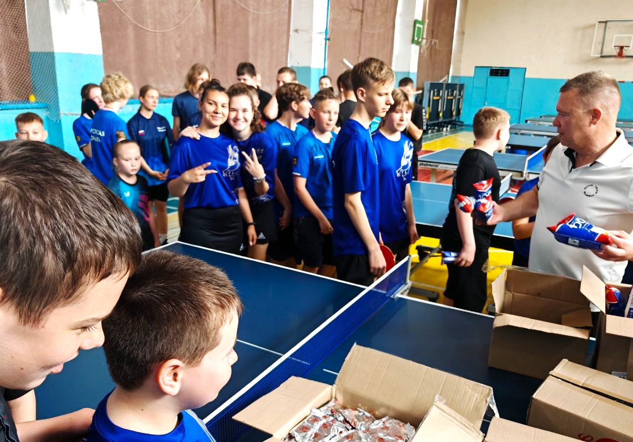 🏓 В Геническе ко Дню защиты детей состоялся турнир по настольному теннису.